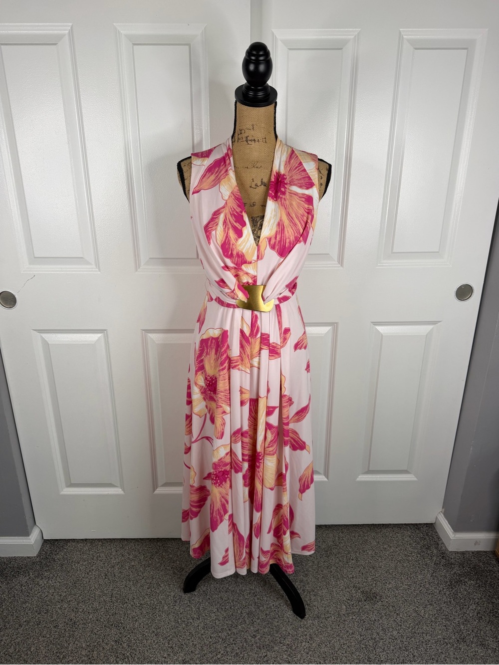 Donna Karan New York Floral Halter Maxi Dress NWT Size 4 - Picture 3 of 10